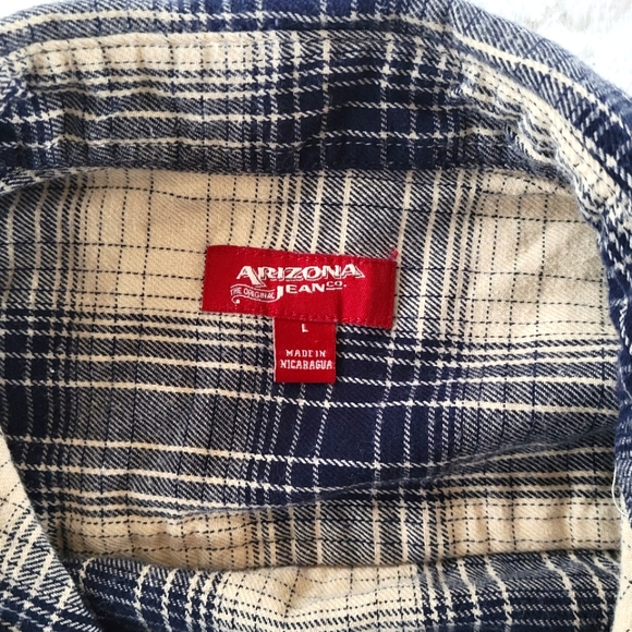 Upcylced One-of-a-kind Flannel - Picture 6 of 7